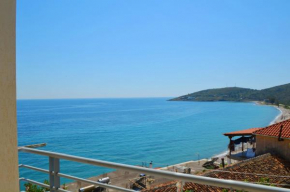 Bujar Apartments Qeparo
